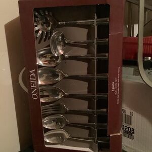Oneida 8 pc stainless steel serving spoon set